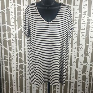 Free Kisses Striped Tunic Tee 2X Navy Oatmeal